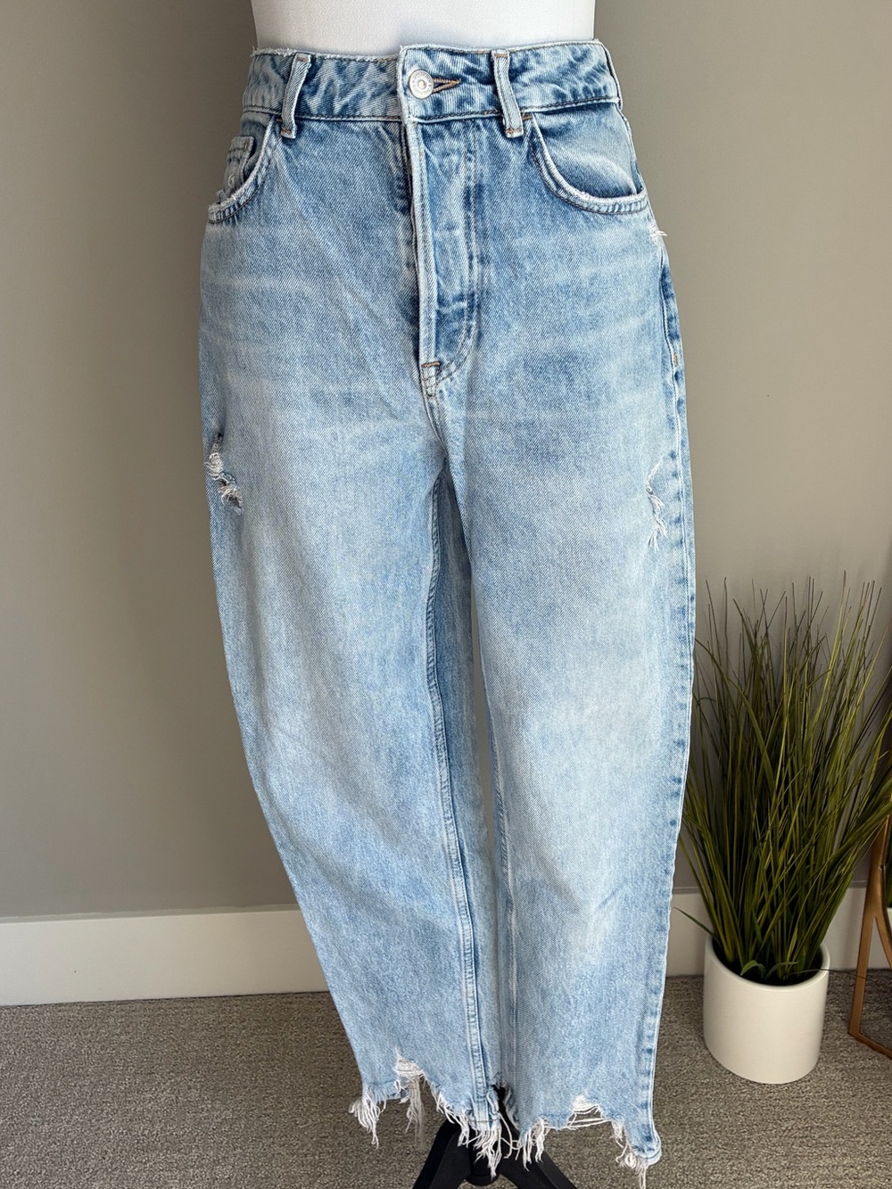 Zara Light Wash High-Rise Distressed Jeans